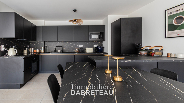 Ma-Cabane - Vente Appartement BRIGNAIS, 74 m²
