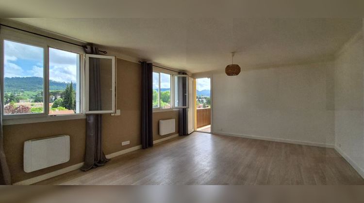 Ma-Cabane - Vente Appartement BRIGNOLES, 60 m²