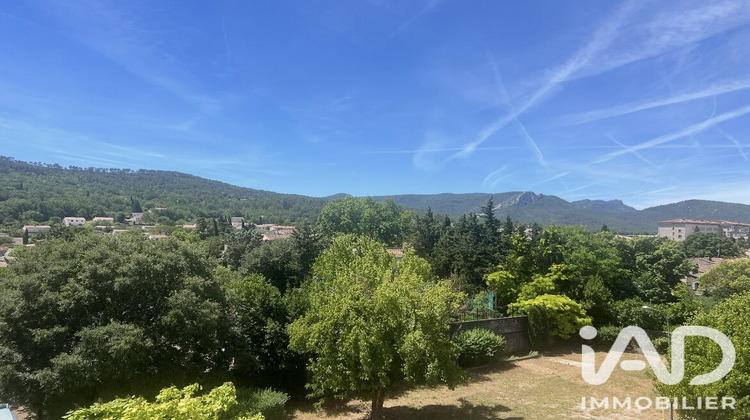 Ma-Cabane - Vente Appartement Brignoles, 75 m²