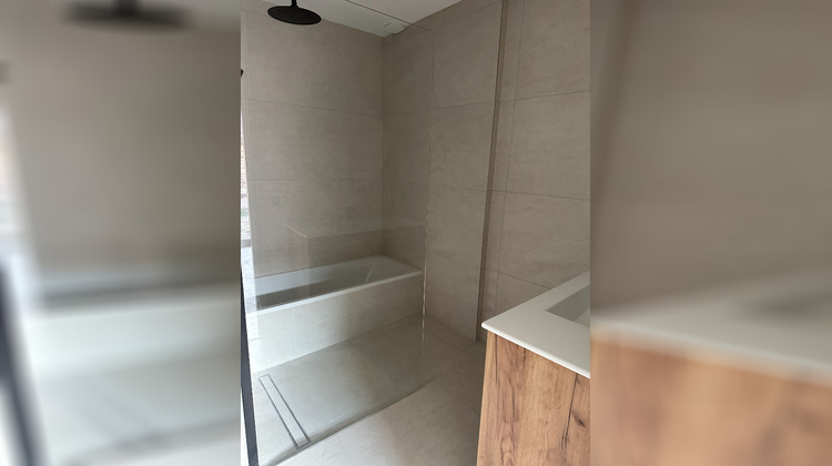 Ma-Cabane - Vente Appartement BRINDAS, 110 m²