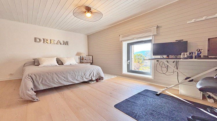 Ma-Cabane - Vente Appartement BRISON-SAINT-INNOCENT, 200 m²