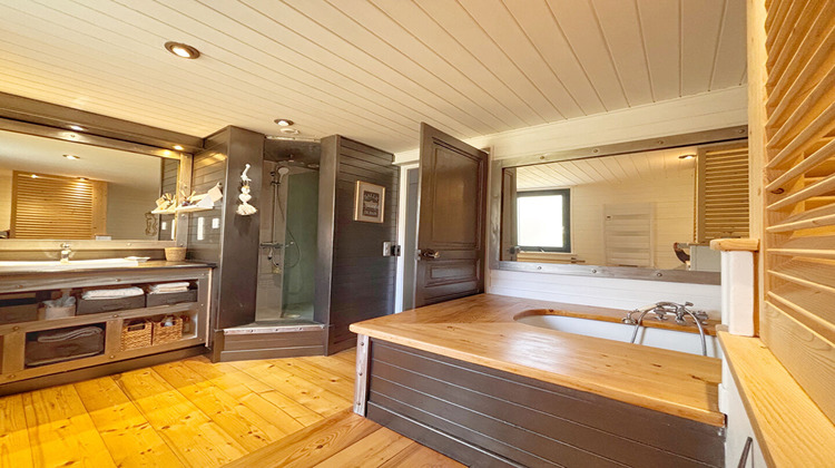 Ma-Cabane - Vente Appartement BRISON-SAINT-INNOCENT, 200 m²