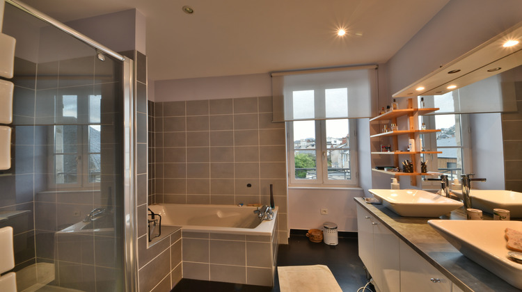 Ma-Cabane - Vente Appartement Brive-la-Gaillarde, 143 m²