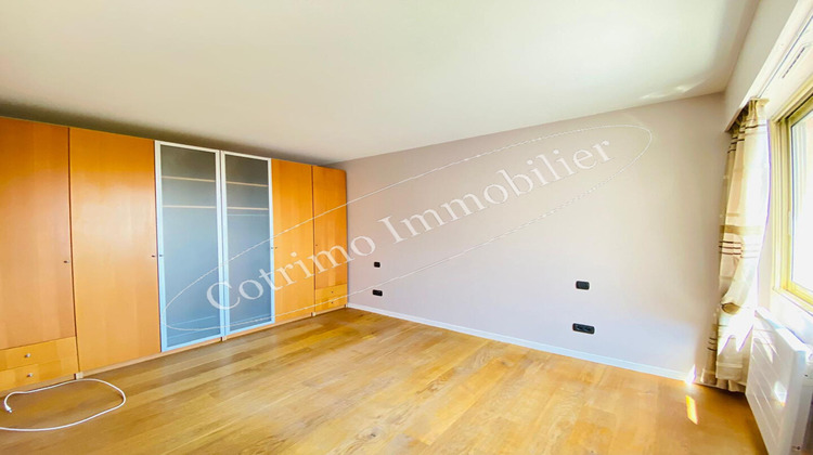 Ma-Cabane - Vente Appartement BRON, 105 m²