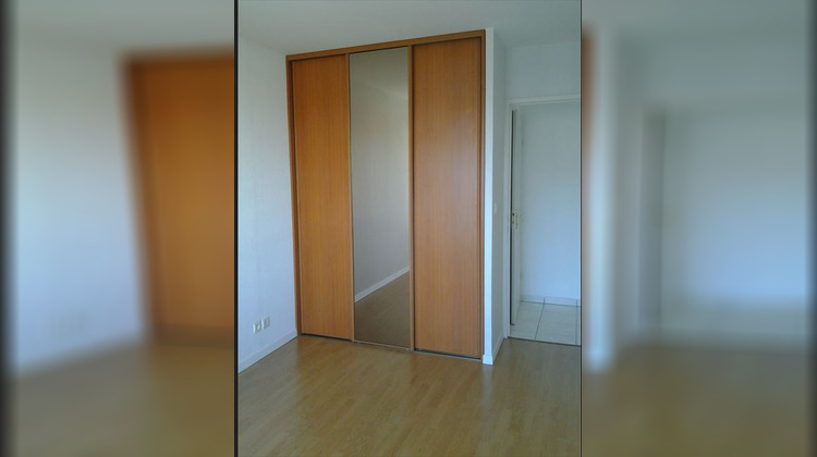 Ma-Cabane - Vente Appartement Bron, 48 m²