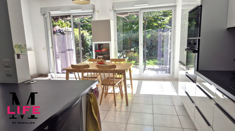 Ma-Cabane - Vente Appartement Bron, 85 m²