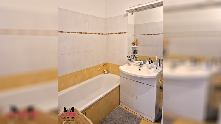 Ma-Cabane - Vente Appartement Bron, 85 m²