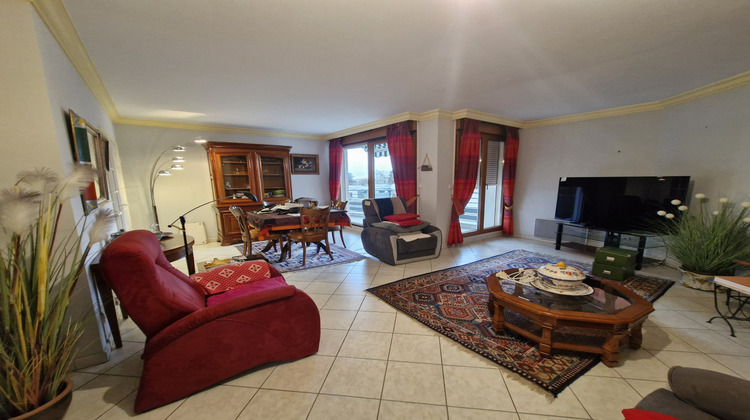 Ma-Cabane - Vente Appartement Bron, 100 m²