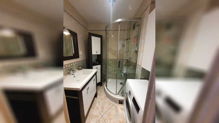 Ma-Cabane - Vente Appartement Bron, 67 m²