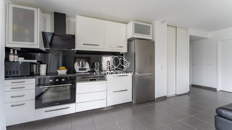 Ma-Cabane - Vente Appartement Bron, 66 m²