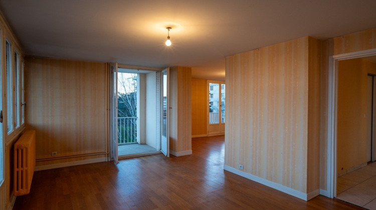 Ma-Cabane - Vente Appartement BRON, 62 m²