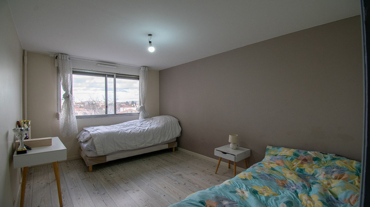 Ma-Cabane - Vente Appartement BRON, 71 m²