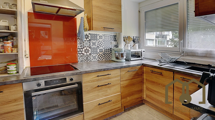 Ma-Cabane - Vente Appartement Bron, 55 m²