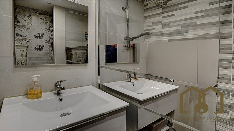 Ma-Cabane - Vente Appartement Bron, 55 m²