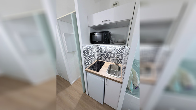 Ma-Cabane - Vente Appartement BRON, 18 m²