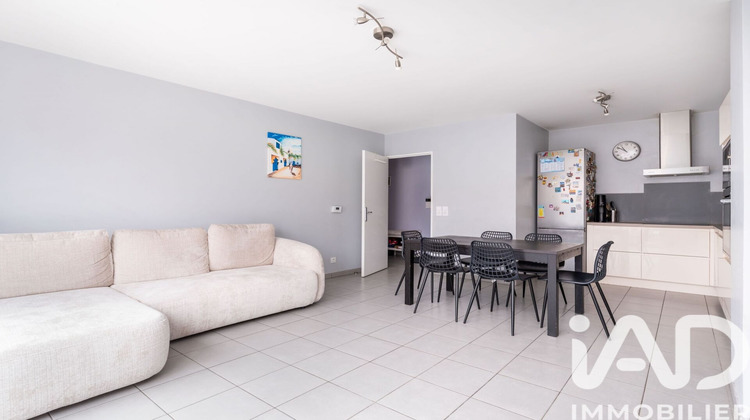 Ma-Cabane - Vente Appartement Bron, 77 m²