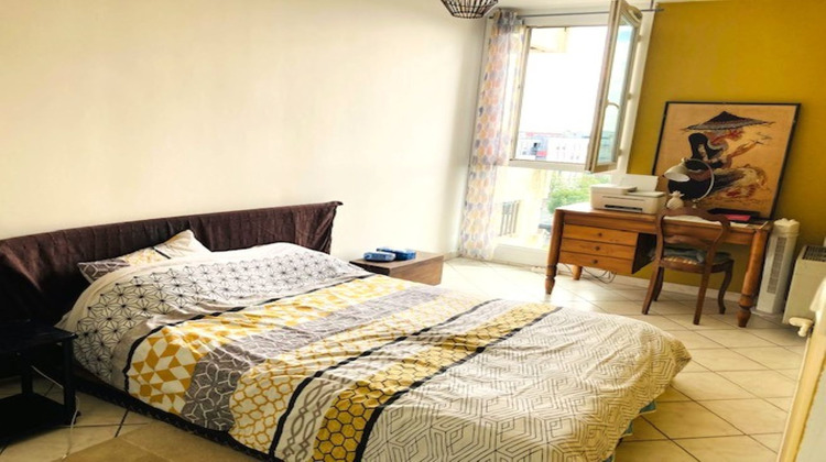 Ma-Cabane - Vente Appartement BRON, 78 m²