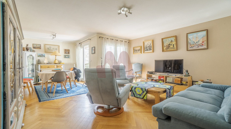 Ma-Cabane - Vente Appartement Bron, 93 m²