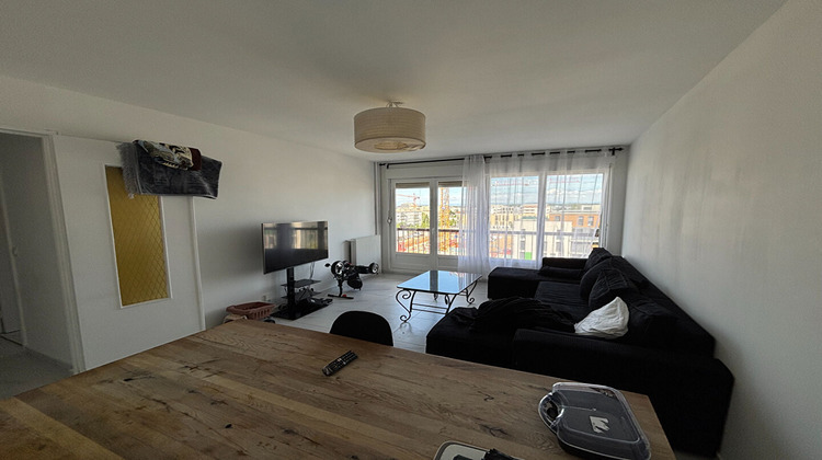 Ma-Cabane - Vente Appartement BRON, 82 m²