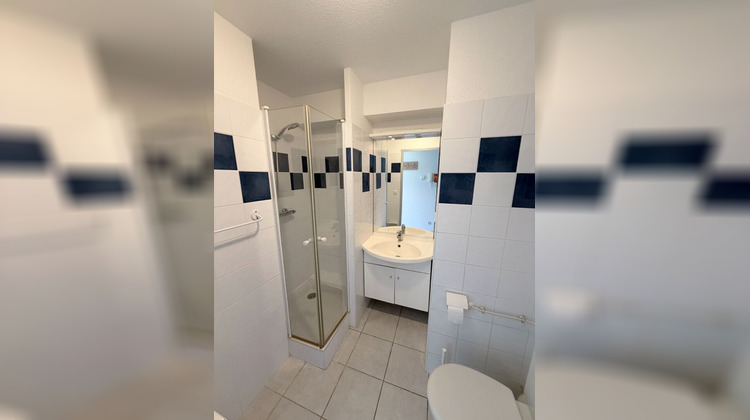 Ma-Cabane - Vente Appartement BRON, 18 m²