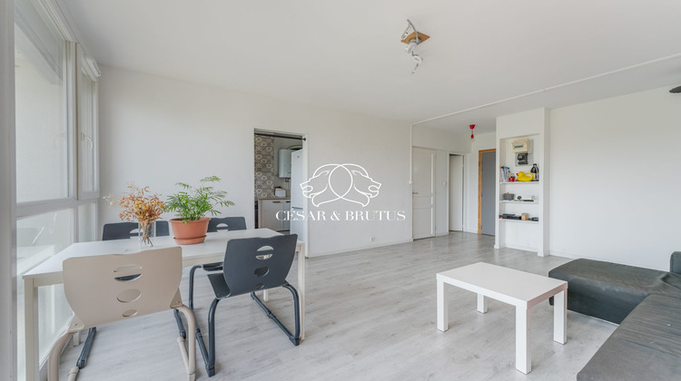 Ma-Cabane - Vente Appartement Bron, 67 m²