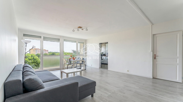 Ma-Cabane - Vente Appartement Bron, 67 m²