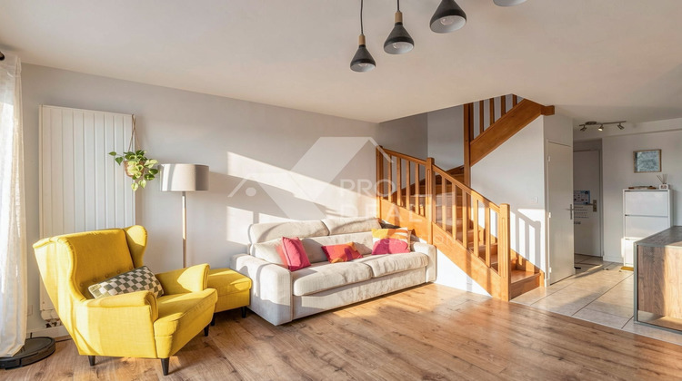 Ma-Cabane - Vente Appartement Bron, 77 m²
