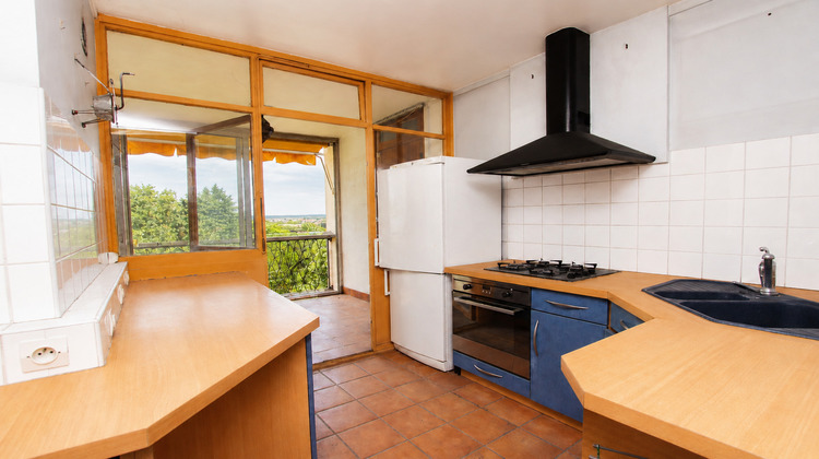 Ma-Cabane - Vente Appartement BRON, 61 m²