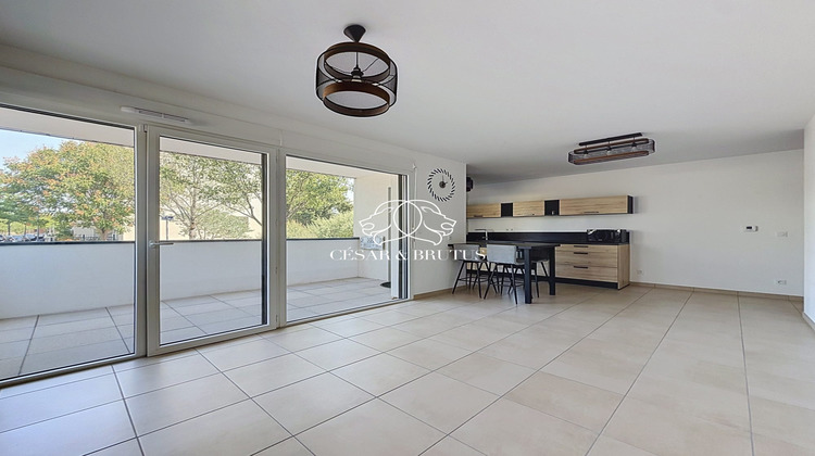Ma-Cabane - Vente Appartement Bron, 63 m²