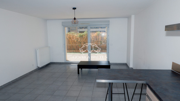 Ma-Cabane - Vente Appartement Bron, 44 m²