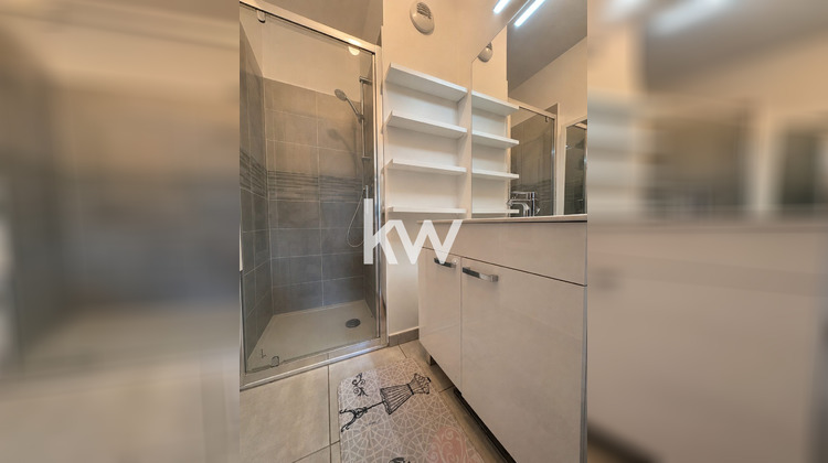 Ma-Cabane - Vente Appartement Bron, 79 m²