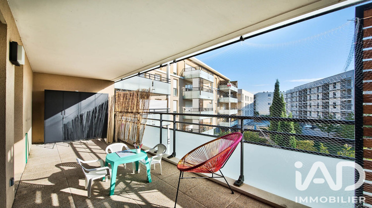 Ma-Cabane - Vente Appartement Bron, 84 m²