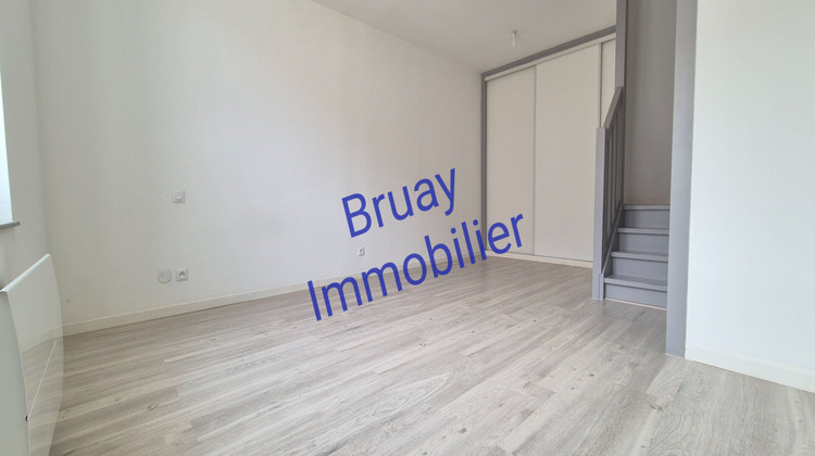 Ma-Cabane - Vente Appartement BRUAY-LA-BUISSIERE, 65 m²