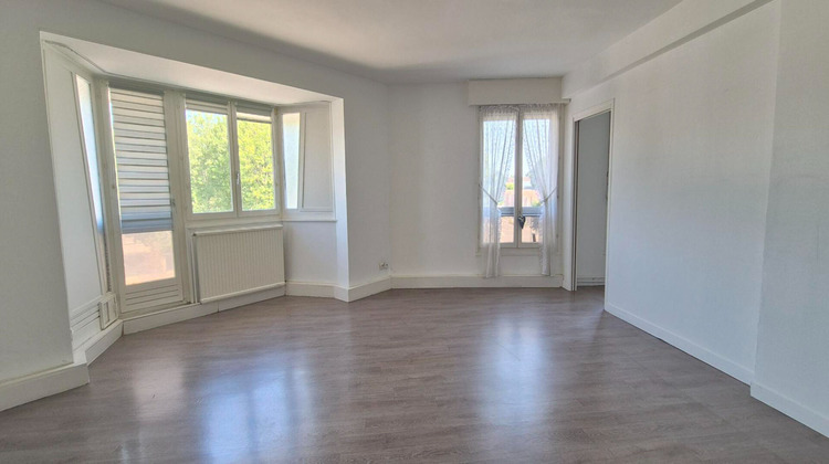 Ma-Cabane - Vente Appartement BRUAY-LA-BUISSIERE, 70 m²