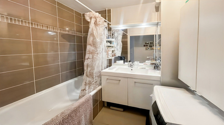 Ma-Cabane - Vente Appartement BRUGES, 55 m²