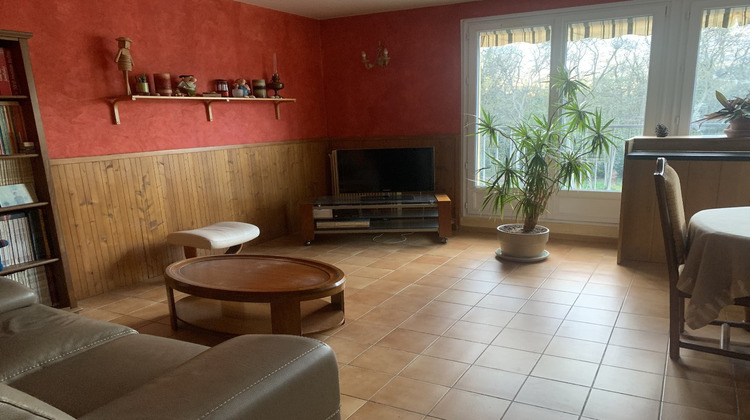 Ma-Cabane - Vente Appartement BRUYERES LE CHATEL, 68 m²