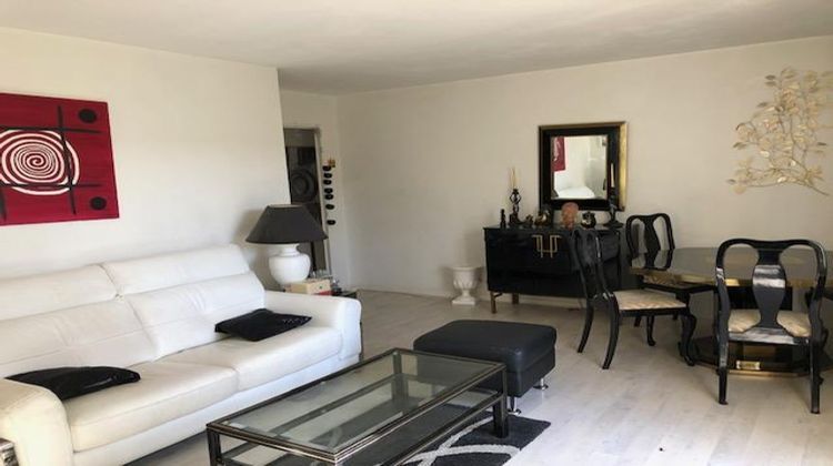 Ma-Cabane - Vente Appartement BUC, 65 m²