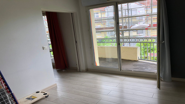 Ma-Cabane - Vente Appartement BUC, 63 m²