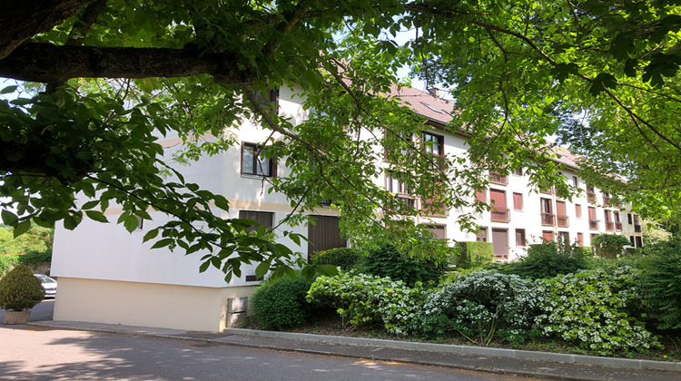 Ma-Cabane - Vente Appartement BUC, 93 m²