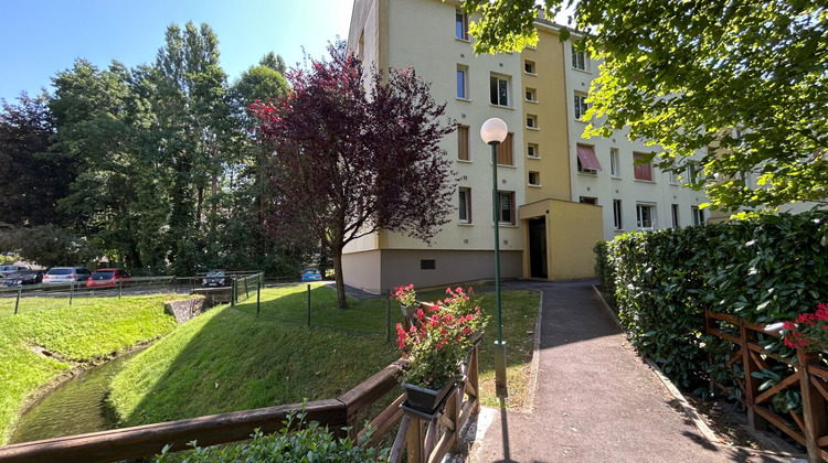 Ma-Cabane - Vente Appartement BUC, 56 m²