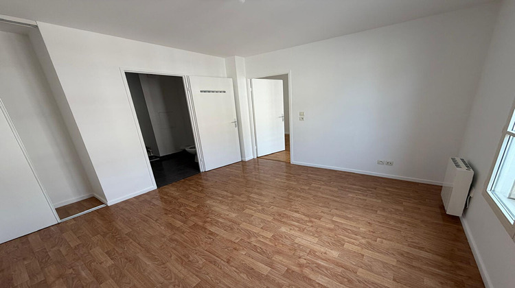 Ma-Cabane - Vente Appartement BUC, 38 m²