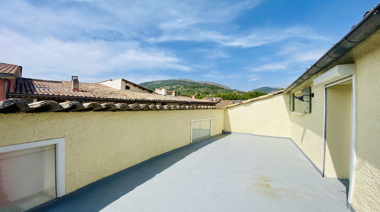 Ma-Cabane - Vente Appartement Buis-les-Baronnies, 69 m²
