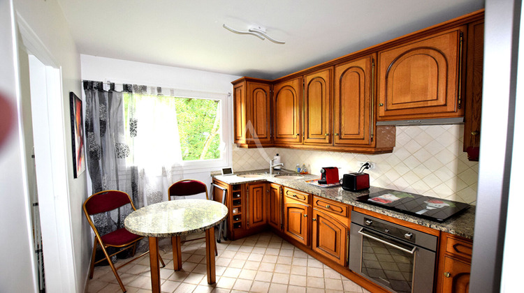 Ma-Cabane - Vente Appartement BURES-SUR-YVETTE, 95 m²