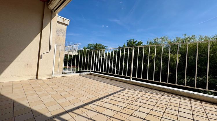 Ma-Cabane - Vente Appartement BURES-SUR-YVETTE, 112 m²
