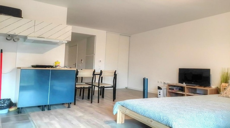 Ma-Cabane - Vente Appartement BUSSY SAINT GEORGES, 32 m²