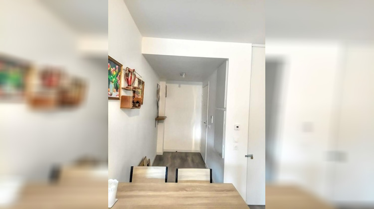 Ma-Cabane - Vente Appartement BUSSY SAINT GEORGES, 32 m²