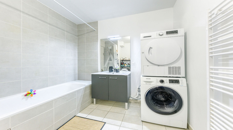 Ma-Cabane - Vente Appartement BUSSY-SAINT-GEORGES, 86 m²