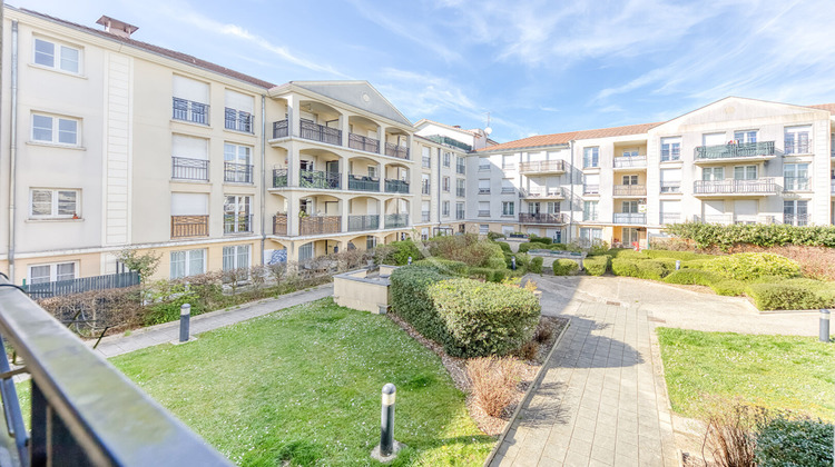 Ma-Cabane - Vente Appartement BUSSY-SAINT-GEORGES, 60 m²