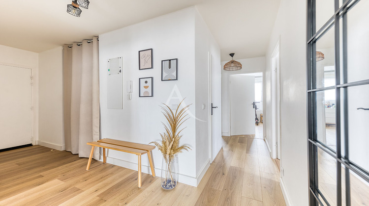 Ma-Cabane - Vente Appartement BUSSY-SAINT-GEORGES, 86 m²