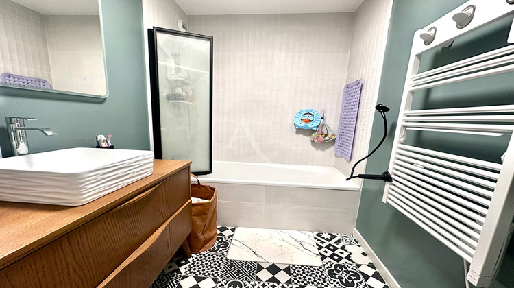 Ma-Cabane - Vente Appartement BUSSY-SAINT-GEORGES, 70 m²